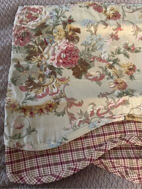 American Living Cream and Red Floral Window Valance with Plaid Trim